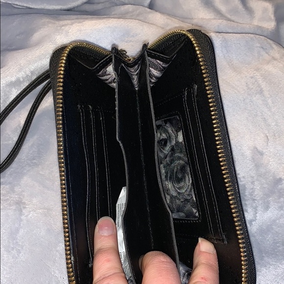 Adrienne Vittadini Studio Wristlet - Black w/Gold - Picture 4 of 7